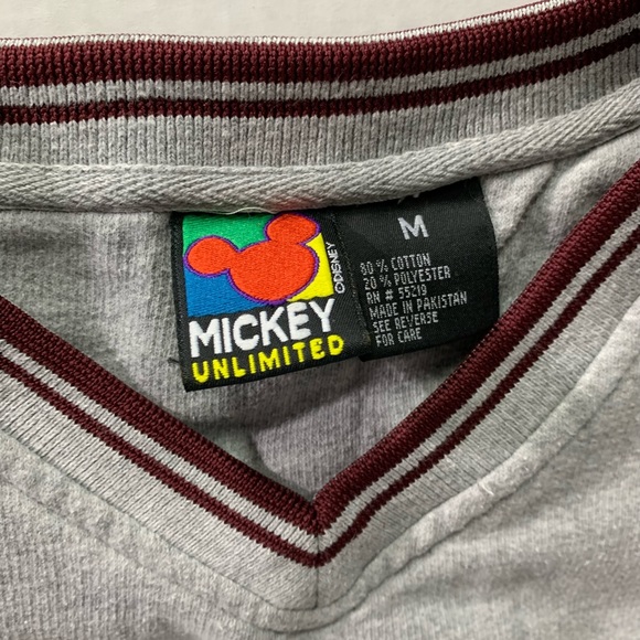 Mickey unlimited vintage sweatshirt. Design by Jerry Leigh - Picture 2 of 5